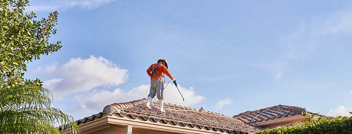 Make Sure Your Roof Cleaner is Covered with Workers’ Compensation Code 5551